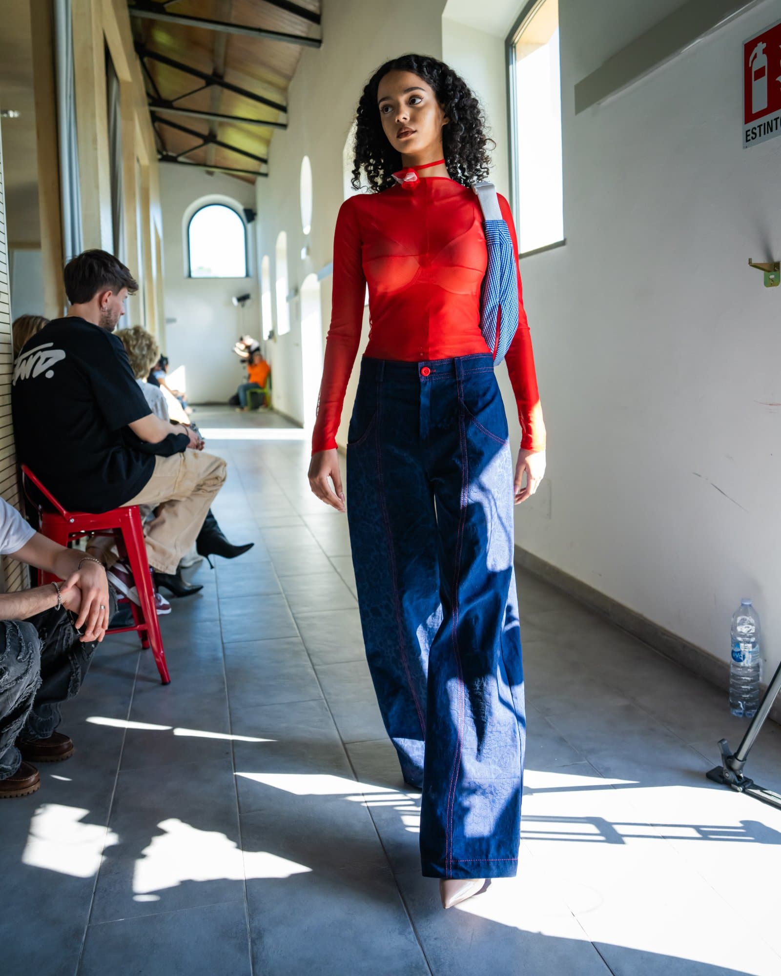 Wavy jeans